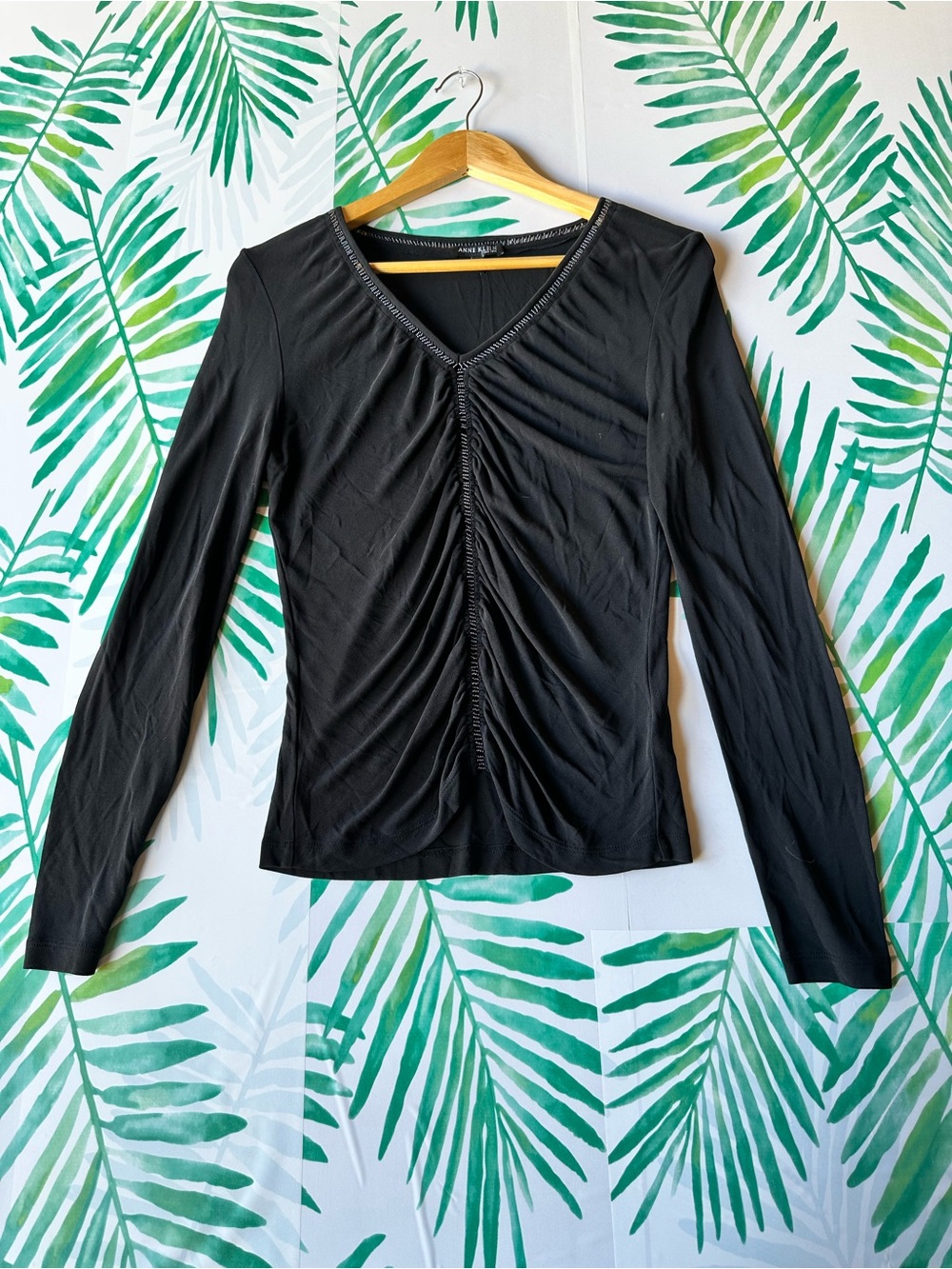 Anne Klein Black V-Neck Ruched Long Sleeve Top